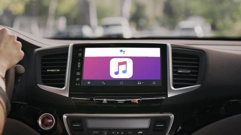 Apple Music em um carro
