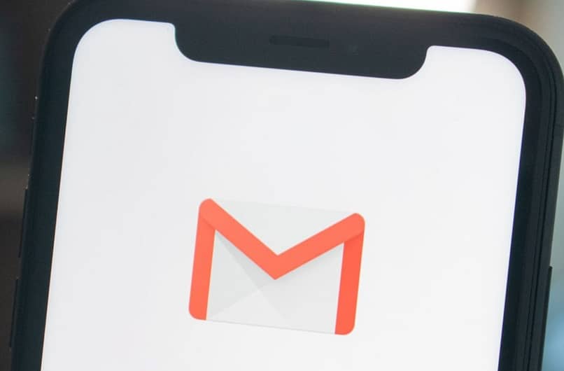 logotipo oficial do gmail no celular