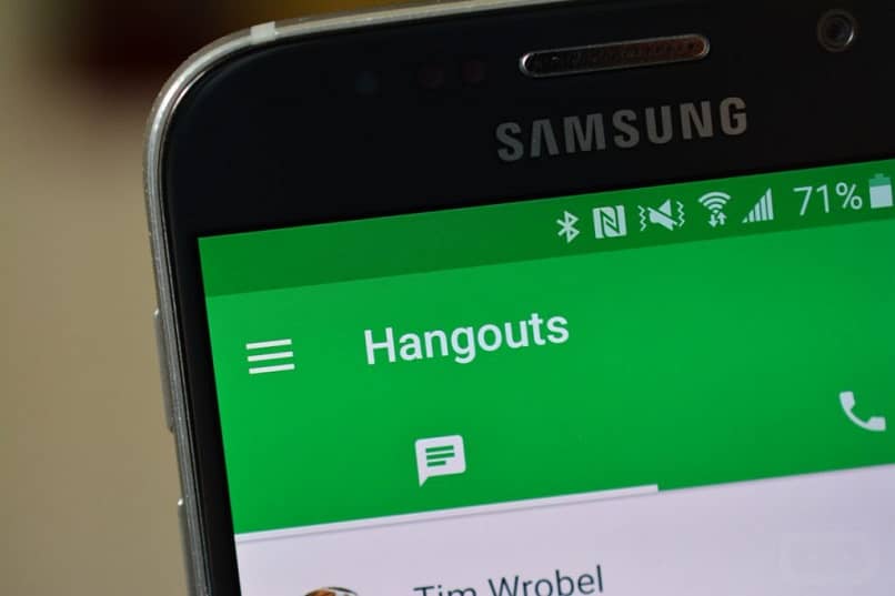 Usando o Hangouts em um telefone Samsung