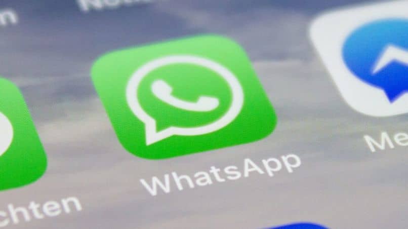 desabilitar downloads automáticos do Whatsapp