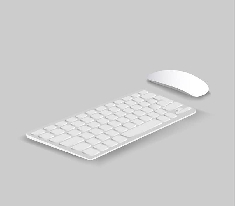 mouse de teclado branco e cinza