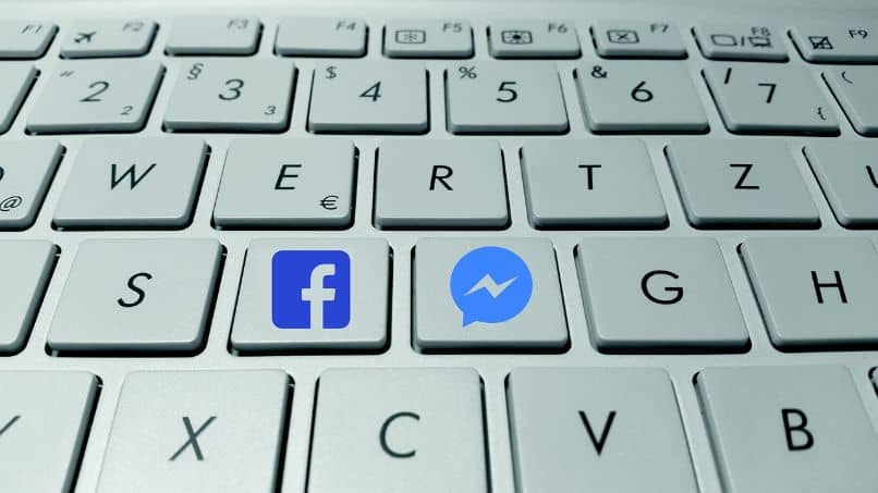 teclado criar histórias do facebook